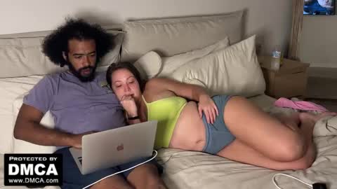 Ur Fav Island Couple online show from September 2025 02:13:02 AM