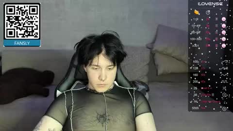 Snapshot of miya_meow_miku chatting on September 2025 06:13:02 PM MeowMiku online show from September 2025 06:13:02 PM