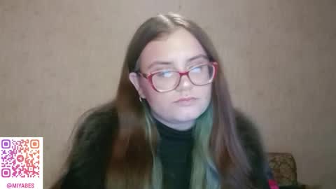 Snapshot of miyabe chatting on October 2025 01:39:02 PM Milana online show from October 2025 01:39:02 PM