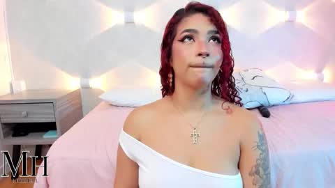 Snapshot of mizzhell_ chatting on September 2025 12:54:01 PM mizzhell_ online show from September 2025 12:54:01 PM