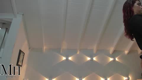 Snapshot of mizzhell_ chatting on October 2025 12:38:01 PM mizzhell_ online show from October 2025 12:38:01 PM