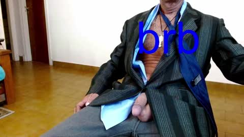 Snapshot of mjmadurengue chatting on December 2024 04:09:01 AM Mario jose online show from December 2024 04:09:01 AM