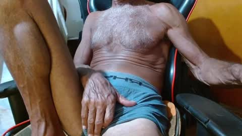 Snapshot of mjmadurengue chatting on January 2025 04:27:01 AM Mario jose online show from January 2025 04:27:01 AM