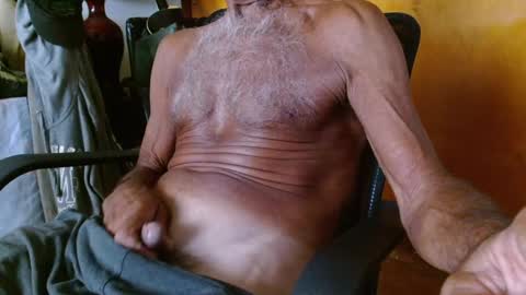 Snapshot of mjmadurengue chatting on February 2025 08:13:02 PM Mario jose online show from February 2025 08:13:02 PM