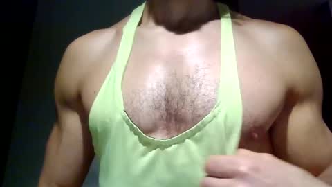 Snapshot of mmuscularman chatting on December 2024 06:54:02 AM mmuscularman online show from December 2024 06:54:02 AM