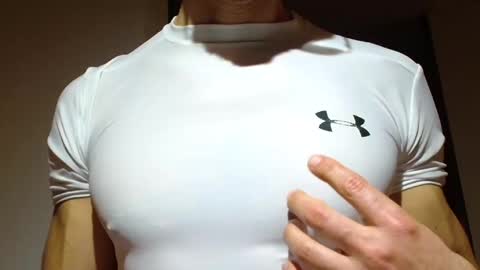 Snapshot of mmuscularman chatting on October 2025 06:42:02 AM mmuscularman online show from October 2025 06:42:02 AM