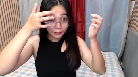 mnopxx33 online show from October 2025 02:56:01 AM