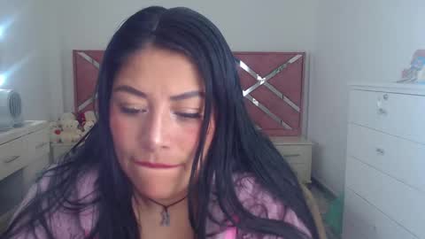 Snapshot of moan_sex1 chatting on October 2025 05:52:01 AM Catalina online show from October 2025 05:52:01 AM