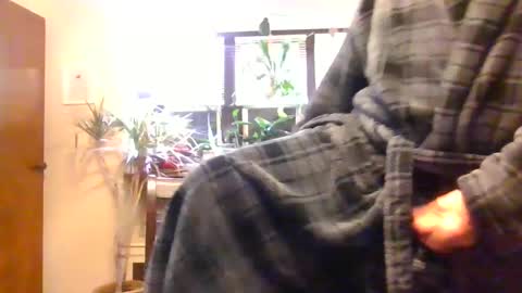Snapshot of moeblick chatting on December 2024 12:36:01 PM moeblick online show from December 2024 12:36:01 PM