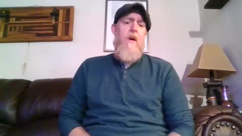 Snapshot of moeblick chatting on December 2024 07:15:02 PM moeblick online show from December 2024 07:15:02 PM