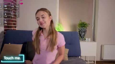 Kylie online show from November 2025 07:30:01 PM