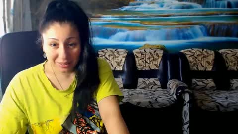 Snapshot of moistmady chatting on February 2025 09:00:01 AM moistmady online show from February 2025 09:00:01 AM