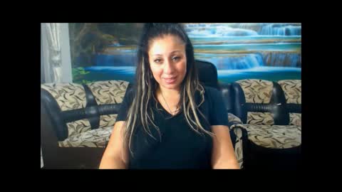 Snapshot of moistmady chatting on October 2025 06:07:01 PM moistmady online show from October 2025 06:07:01 PM