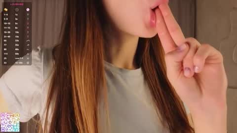 Snapshot of molliedeases chatting on November 2025 04:45:02 AM Kate online show from November 2025 04:45:02 AM