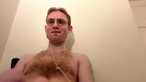 Snapshot of molliter chatting on November 2025 01:28:02 AM molliter online show from November 2025 01:28:02 AM