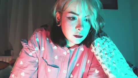 Molly Crow online show from December 2024 10:47:01 PM