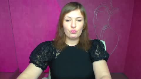 Molly online show from December 2024 04:04:01 PM