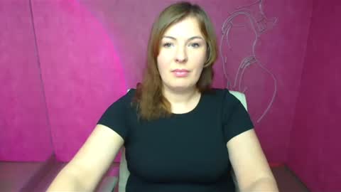 Molly online show from February 2025 12:27:02 PM