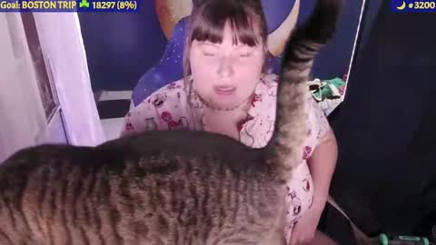 molly_moons online show from September 2025 02:03:02 AM