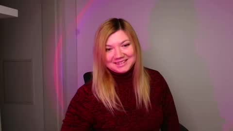 Molly online show from January 2025 12:13:02 PM