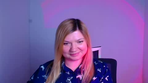 Molly online show from February 2025 03:42:01 PM