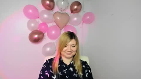 Molly online show from February 2025 03:58:01 PM