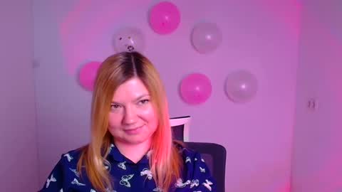 Molly online show from February 2025 09:27:01 AM