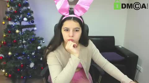 Molly Owens online show from December 2024 06:42:02 AM