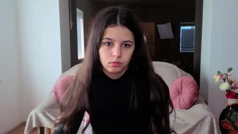 Molly Owens online show from September 2025 05:53:02 AM