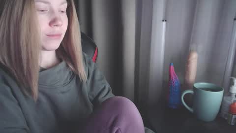 I have new photos come and see with love Molly online show from January 2025 06:32:02 PM