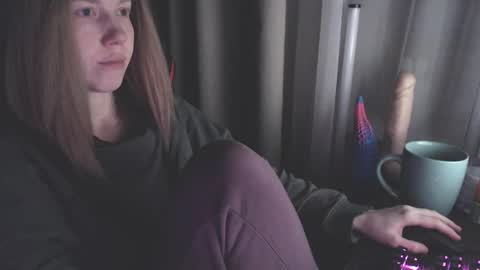I have new photos come and see with love Molly online show from January 2025 10:15:02 PM