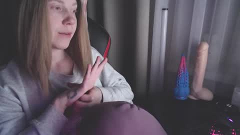 I have new photos come and see with love Molly online show from January 2025 02:41:01 PM