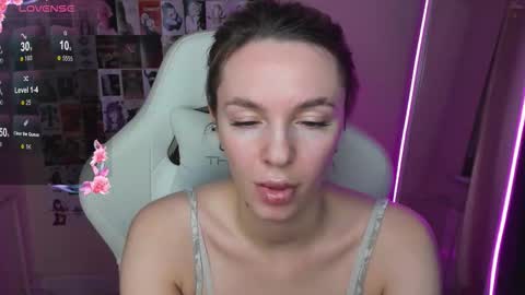 Molly online show from October 2025 12:55:01 PM