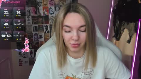 Molly online show from October 2025 01:50:01 AM