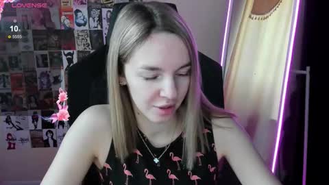 Molly online show from November 2025 06:58:02 AM