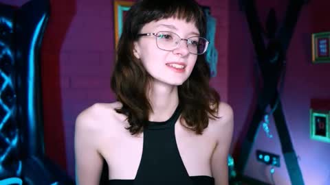mollyjiggles online show from September 2025 12:38:02 PM