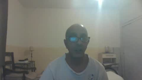 moment71200 online show from January 2025 09:22:01 PM