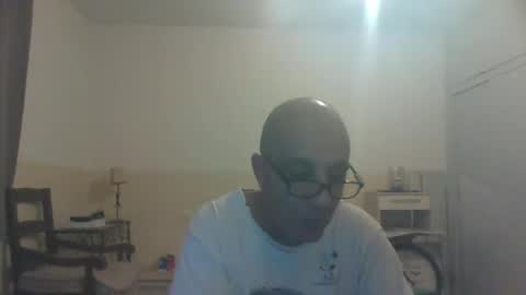 moment71200 online show from January 2025 06:41:02 PM