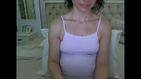 Amy online show from December 2024 06:39:01 AM