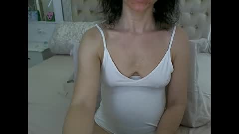 Amy online show from February 2025 01:51:01 PM