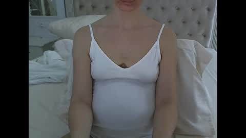 Amy online show from March 2025 09:07:01 AM
