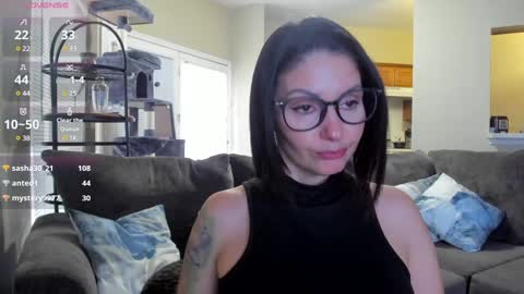 Anny online show from December 2024 04:10:02 PM