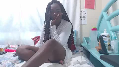  DINAH  online show from December 2024 12:55:02 PM