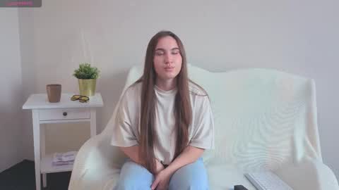 momy_lilu online show from September 2025 10:15:01 AM