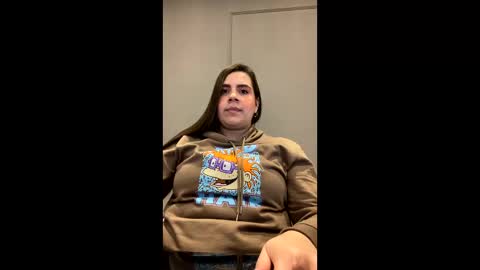 Mona online show from November 2025 01:10:01 PM