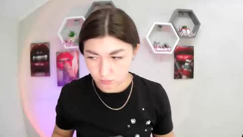 sweet girl and shine body online show from September 2025 06:35:01 AM