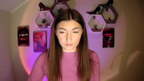 sweet girl and shine body online show from September 2025 07:08:01 AM