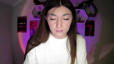 sweet girl and shine body online show from September 2025 11:04:02 AM