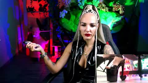 Snapshot of monicamaxwel chatting on October 2025 11:11:01 AM Monika online show from October 2025 11:11:01 AM