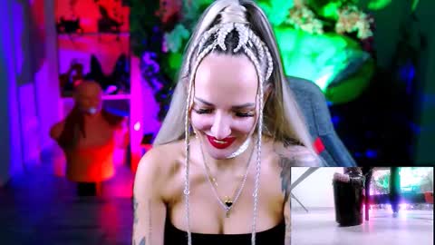 Snapshot of monicamaxwel chatting on November 2025 12:07:02 PM Monika online show from November 2025 12:07:02 PM